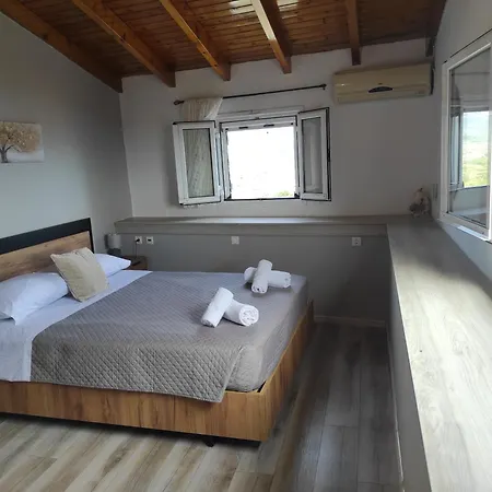 Holiday home Marilena's House *